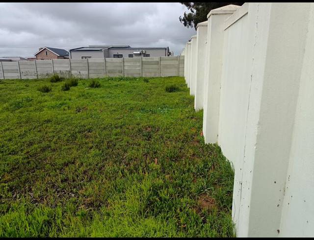 LAND FOR SALE IN DARLING